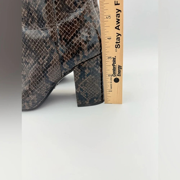 ZARA ANIMAL EMBOSSED WIDE HEELED ANKLE BOOTS 37/6.5 - Picture 7 of 8